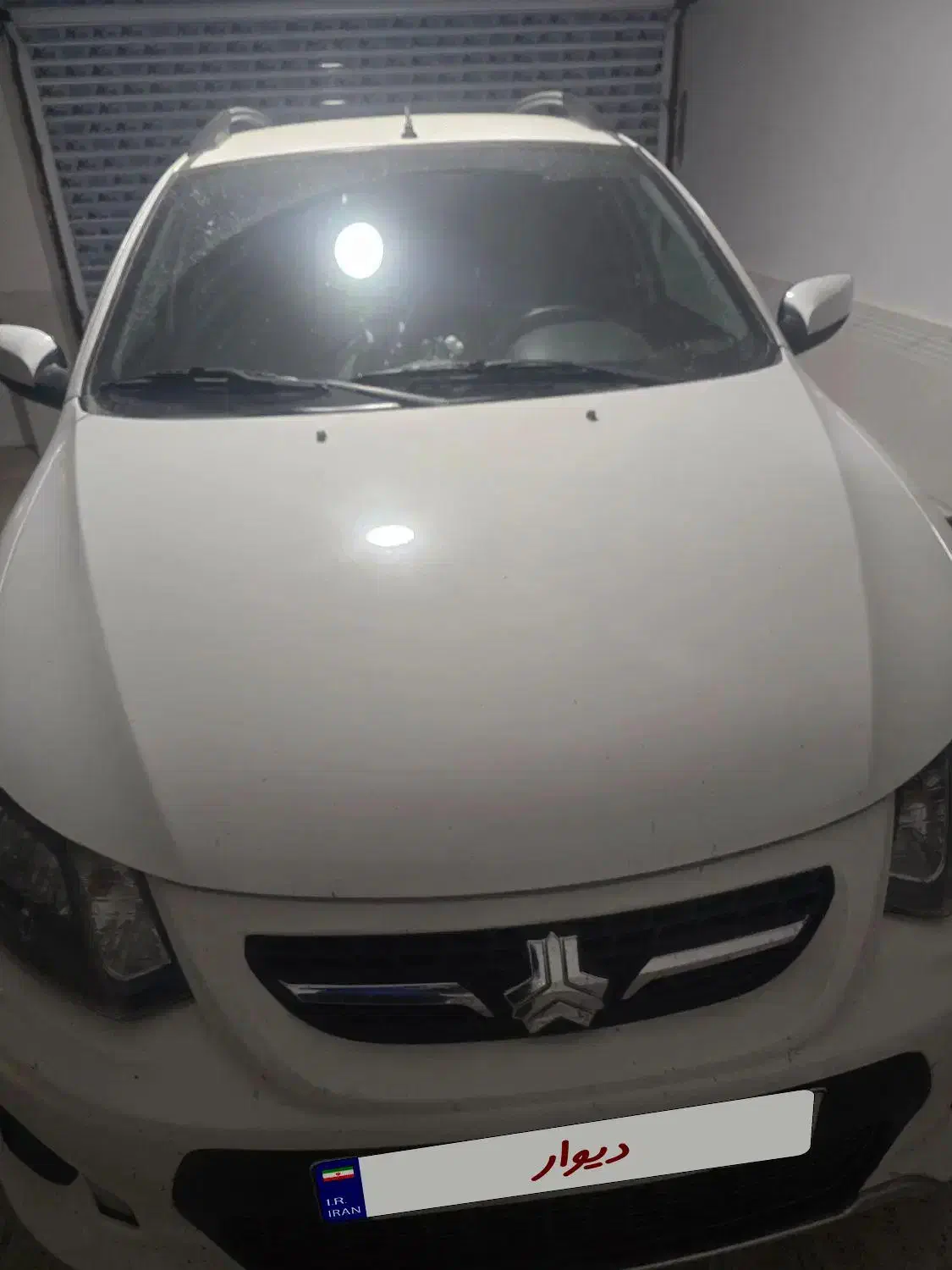 خودرو کوییک، معمولی آگهی ann_20981197