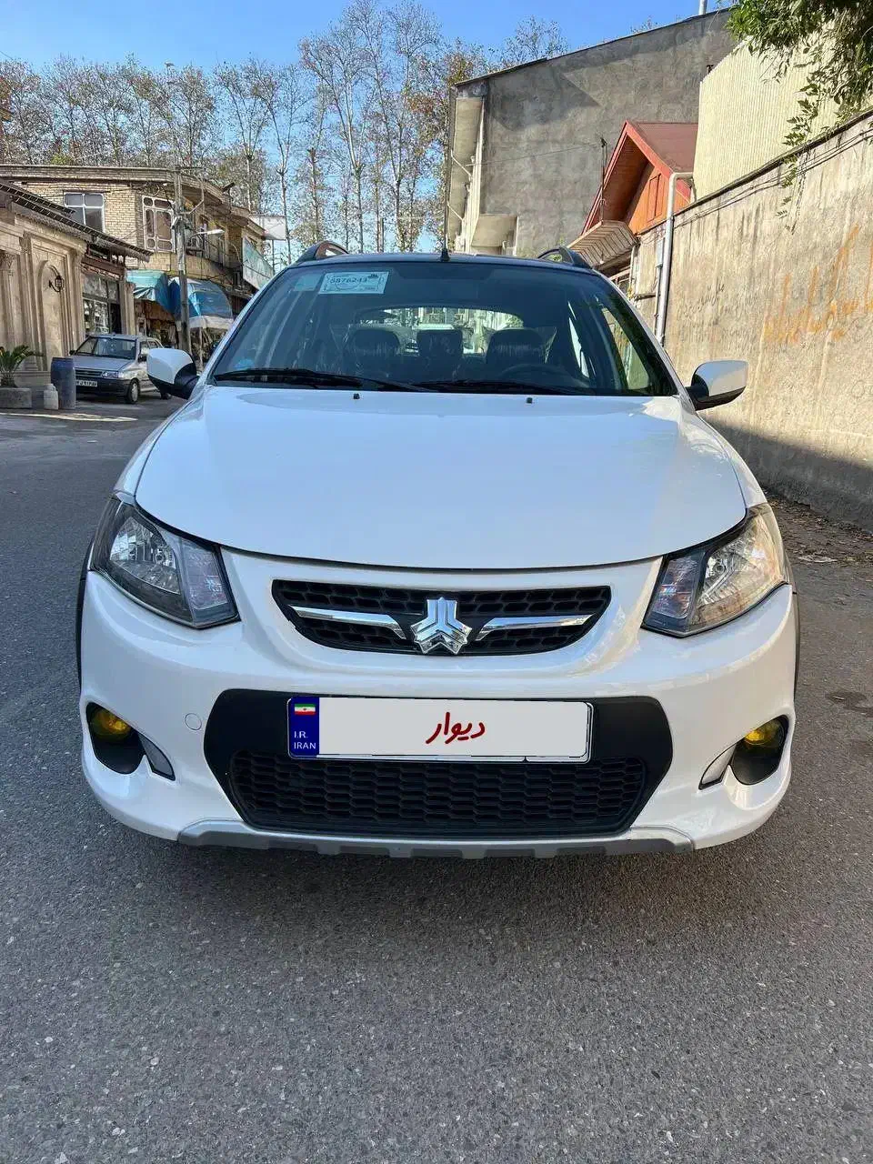 خودرو کوییک، R آگهی ann_20981219