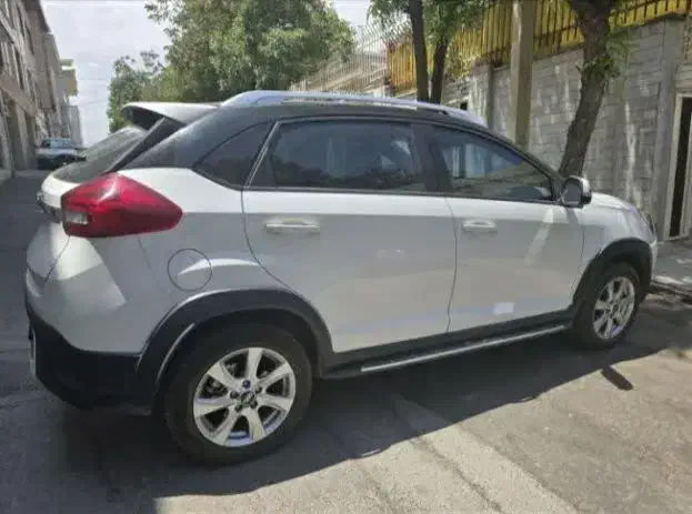 ام وی ام X22 دنده ای اسپرت لاکچری - 1400