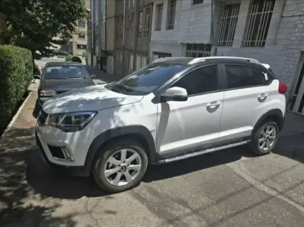 ام وی ام X22 دنده ای اسپرت لاکچری - 1400