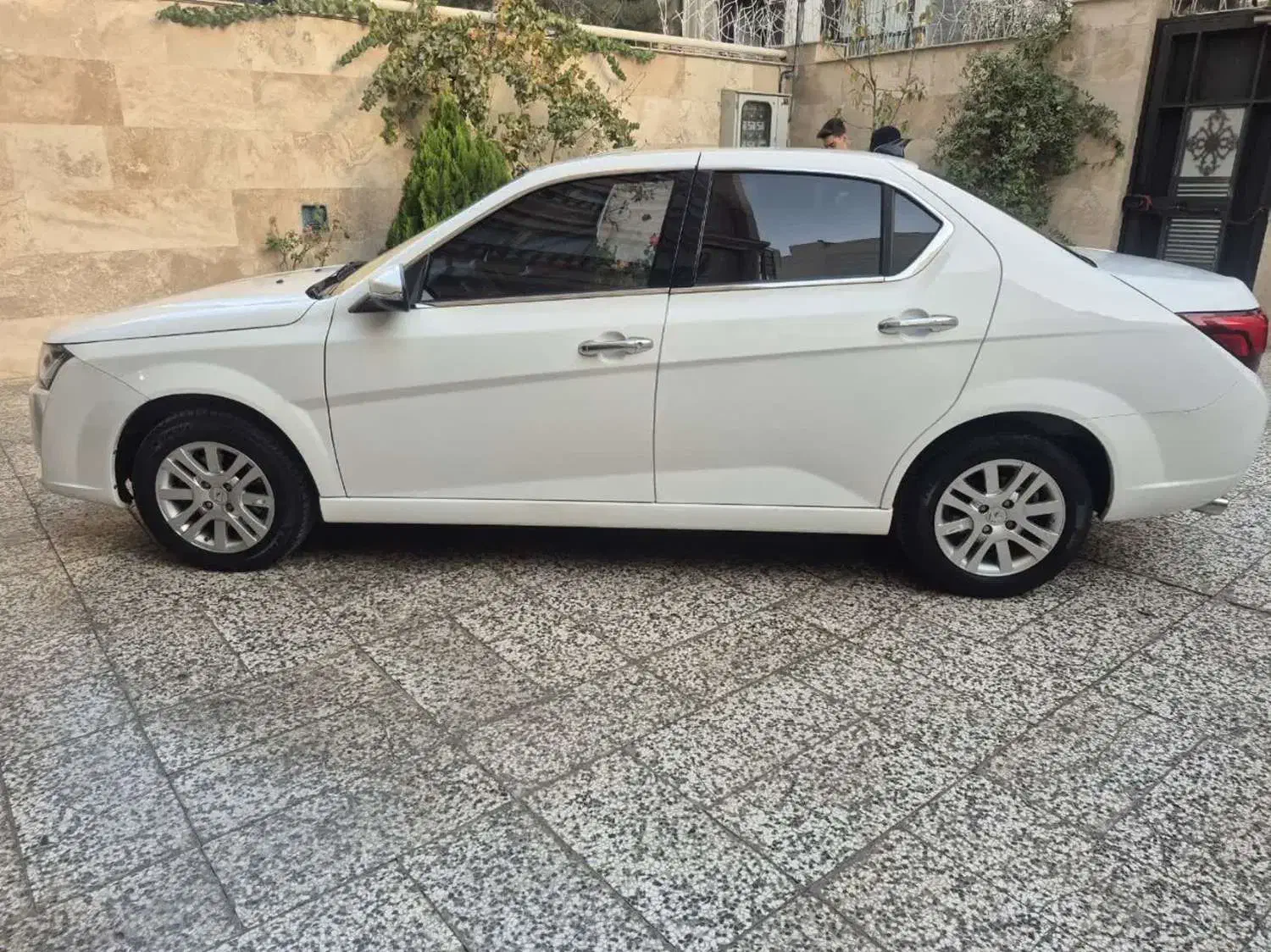 دنا پلاس ۶ دنده EF7p - 1403