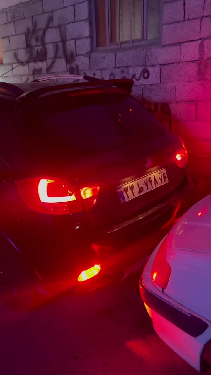 خودرو کوییک، معمولی آگهی ann_20981352