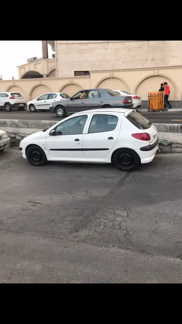 پژو 206 تیپ 2 - 1396