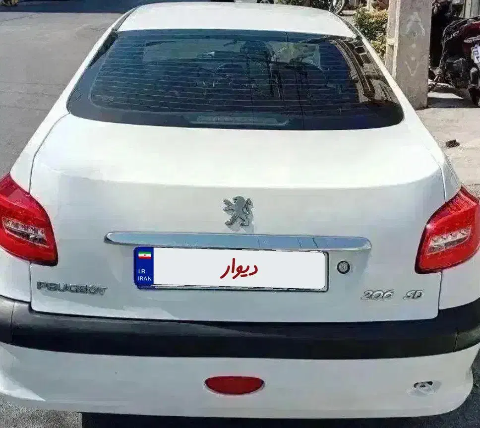 خودرو پژو، ۲۰۶ صندوق دار آگهی ann_20981460