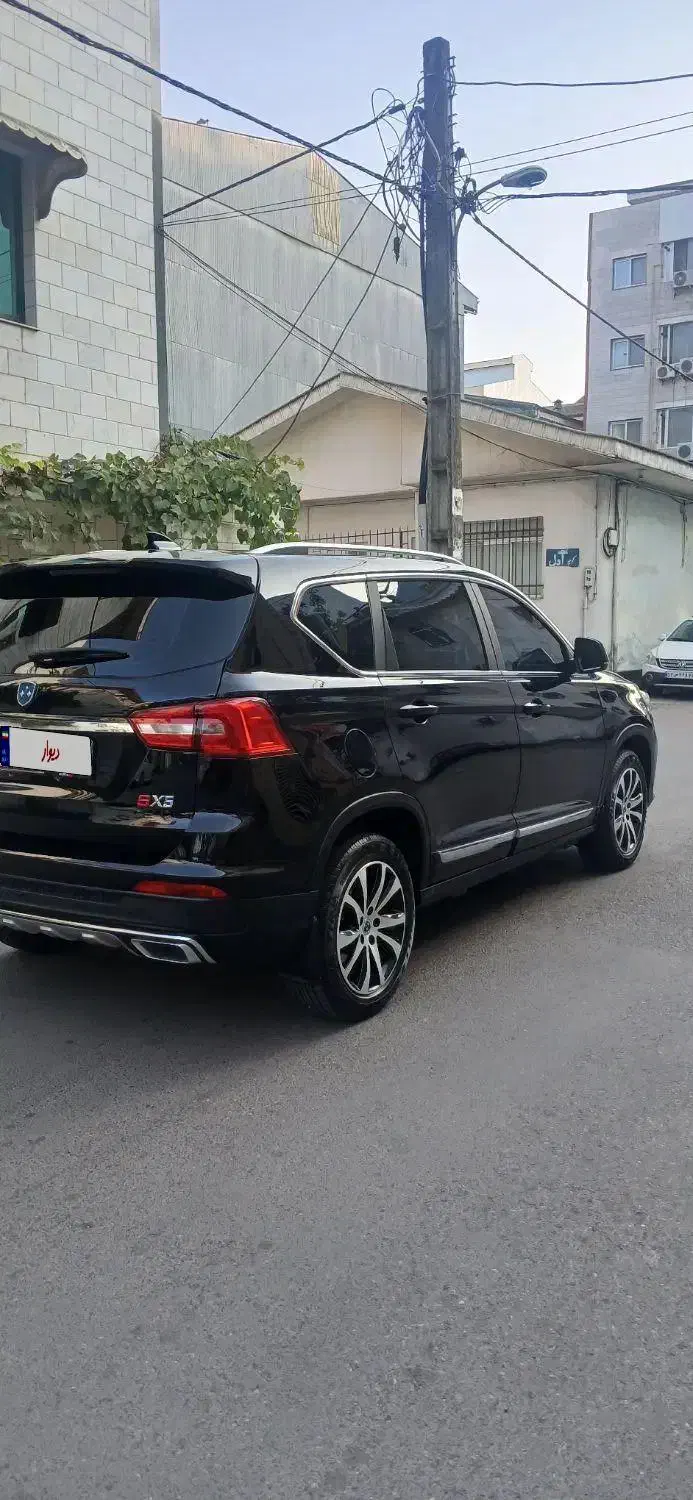 تیبا صندوق دار SX - 1401