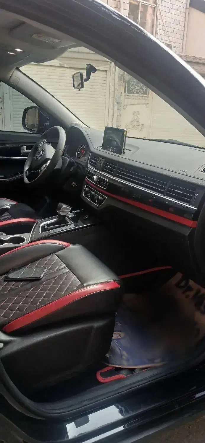 تیبا صندوق دار SX - 1401