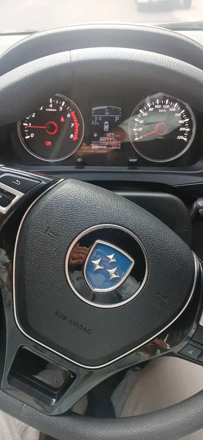 تیبا صندوق دار SX - 1401