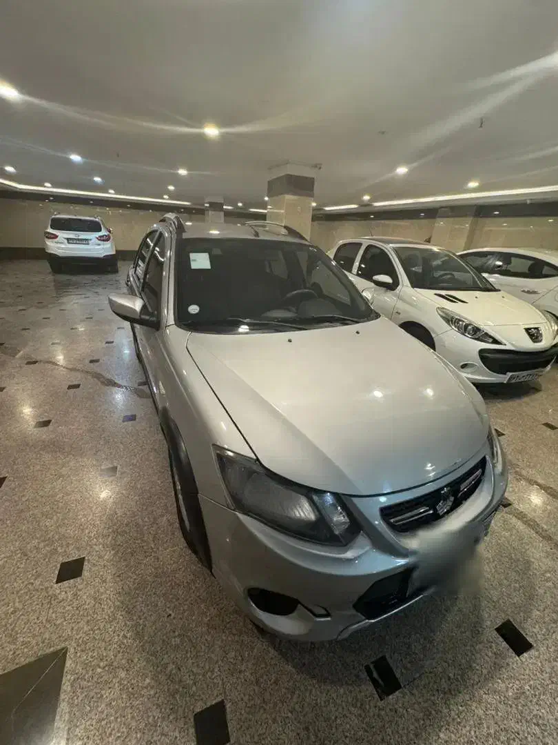 خودرو کوییک، معمولی آگهی ann_20981476