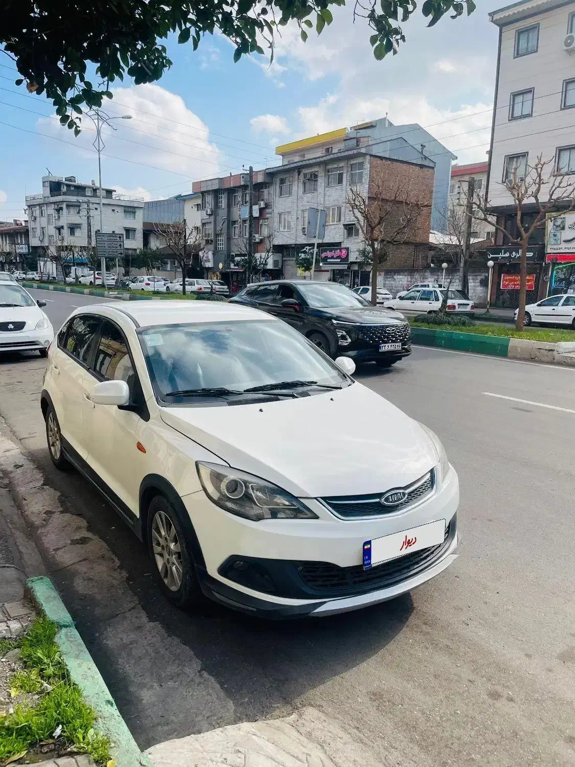 خودرو ام وی ام، 315 هاچ بک آگهی ann_20981606