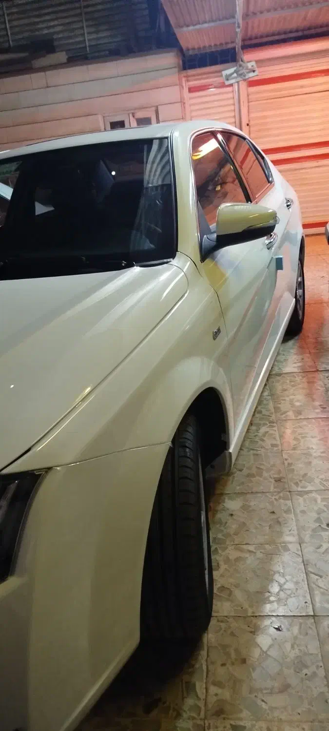 دنا پلاس توربو اتوماتیک آپشنال - 1404