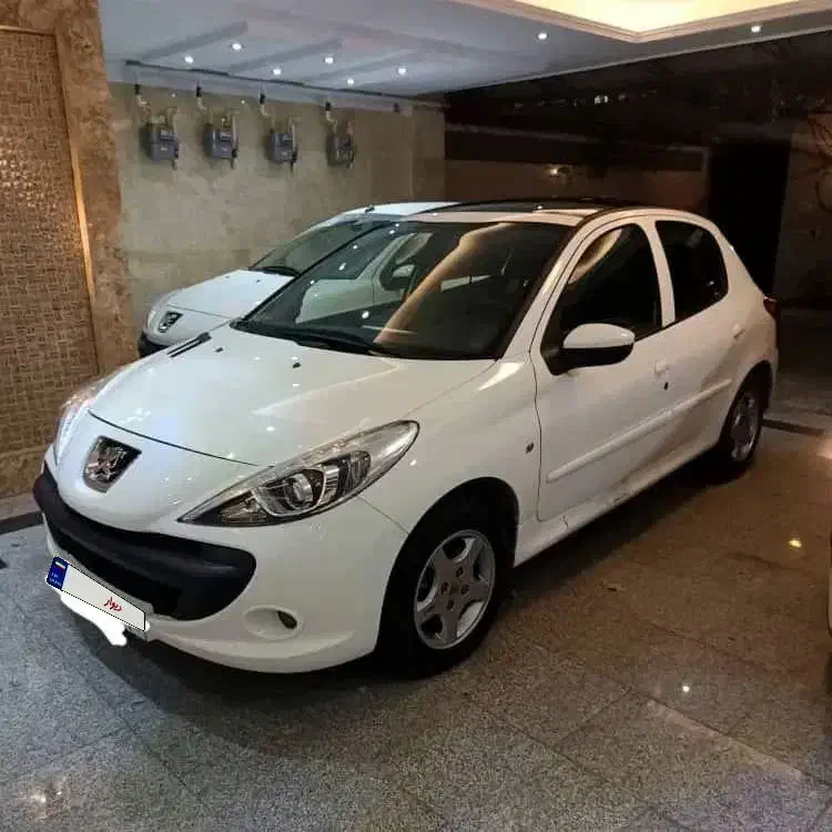 پژو 207 پانوراما دنده‌ای - 1400