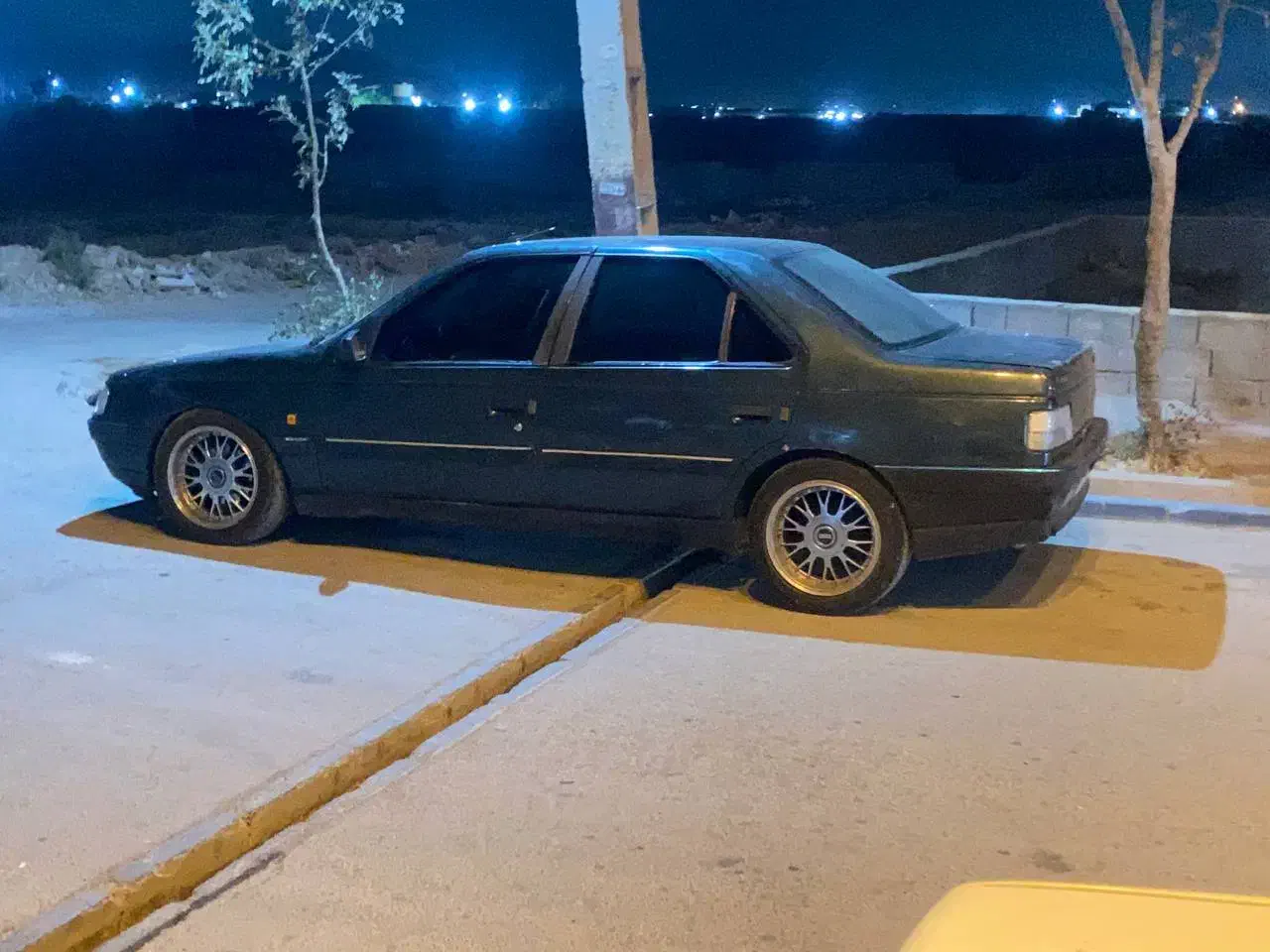 پژو 405 GLX - 1381