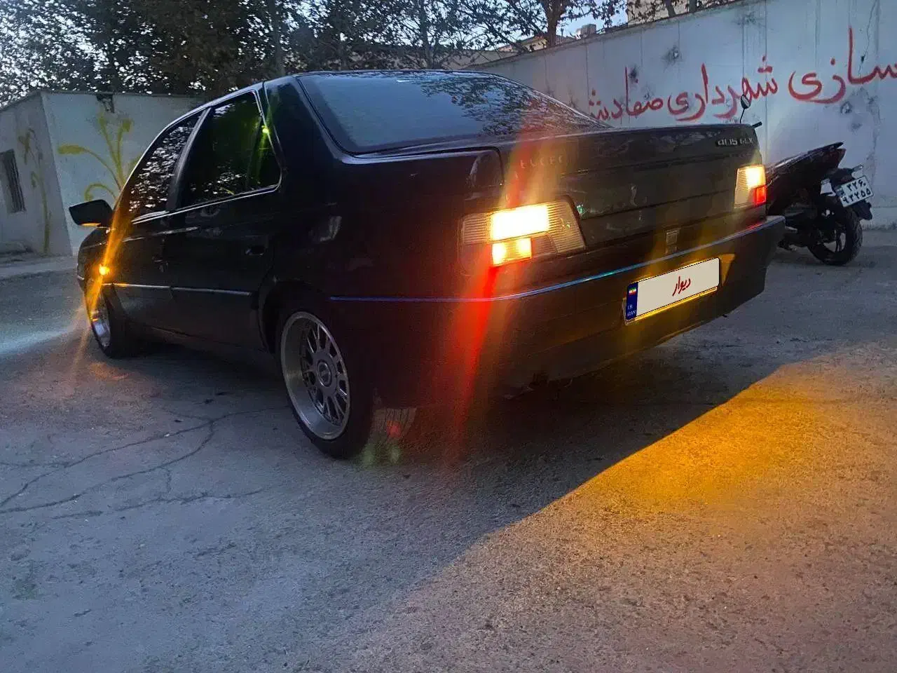 پژو 405 GLX - 1381