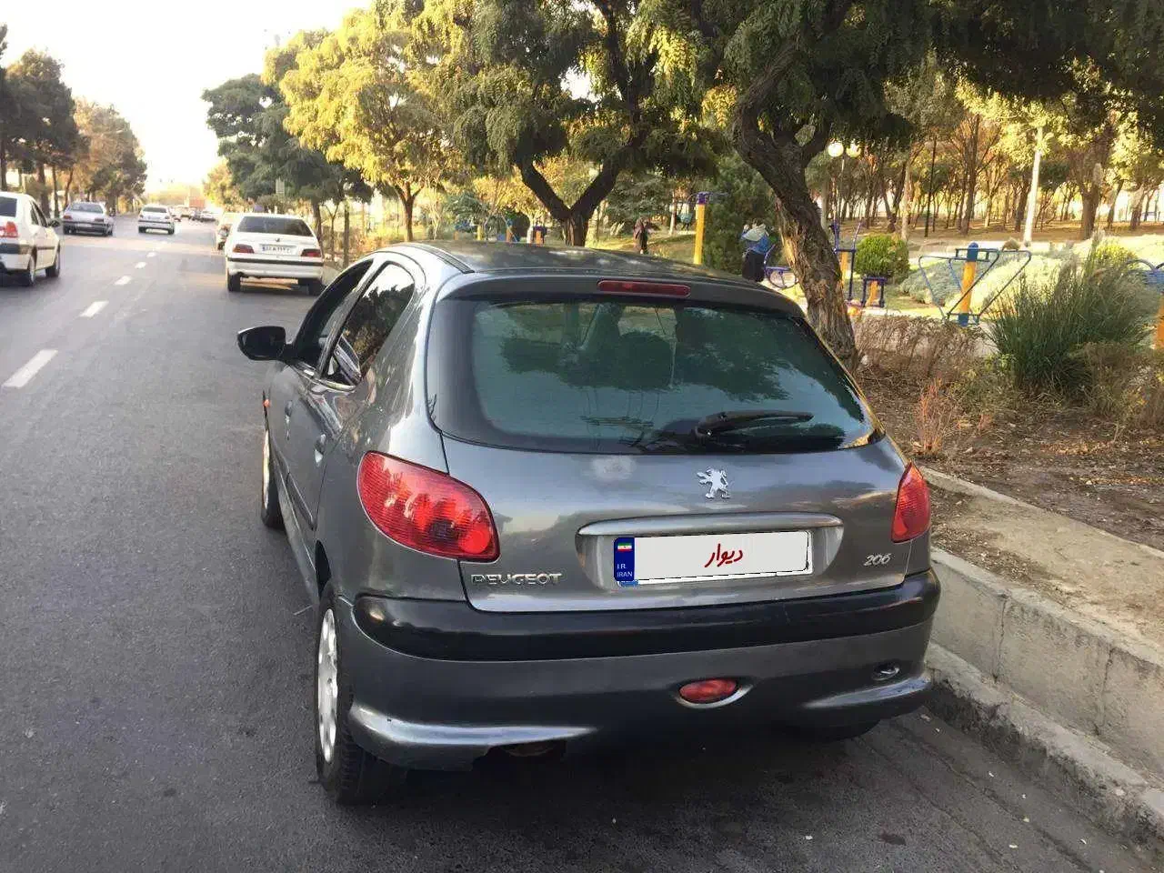 پژو 206 تیپ 2 - 1385