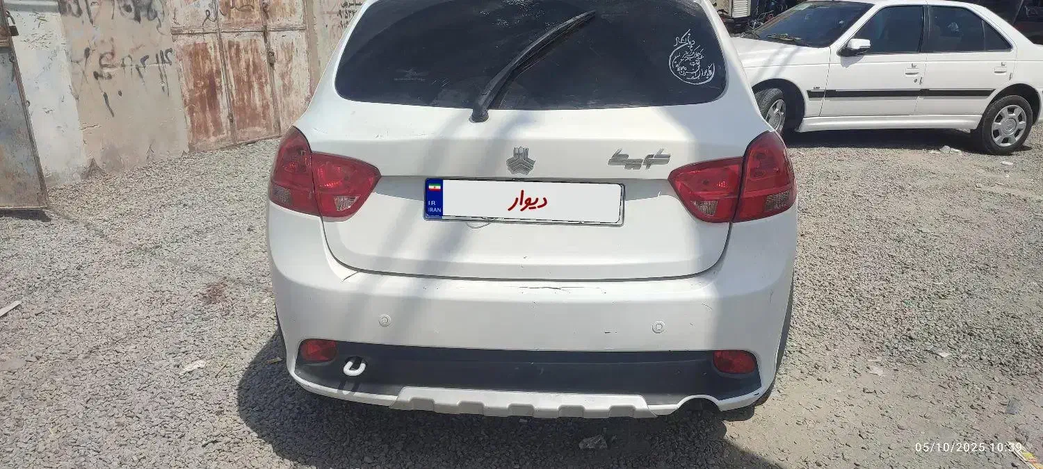 کوییک R دنده‌ای - 1402