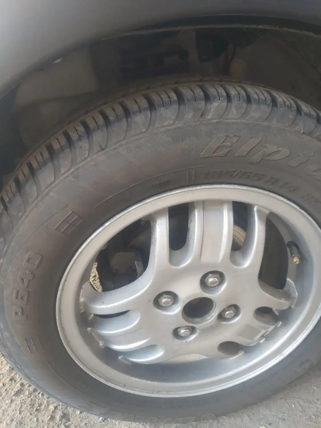 کوییک R دنده‌ای - 1401