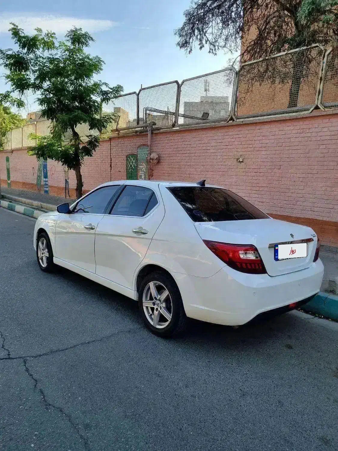 دنا پلاس توربو 6 دنده - 1402