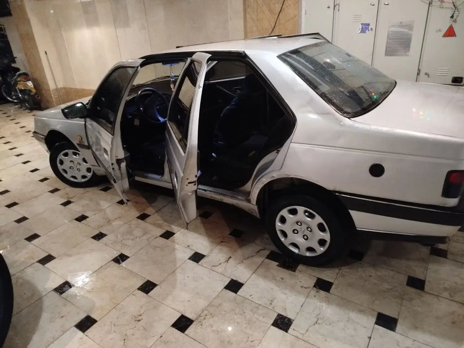 پژو 405 GLX - دوگانه سوز - 1389