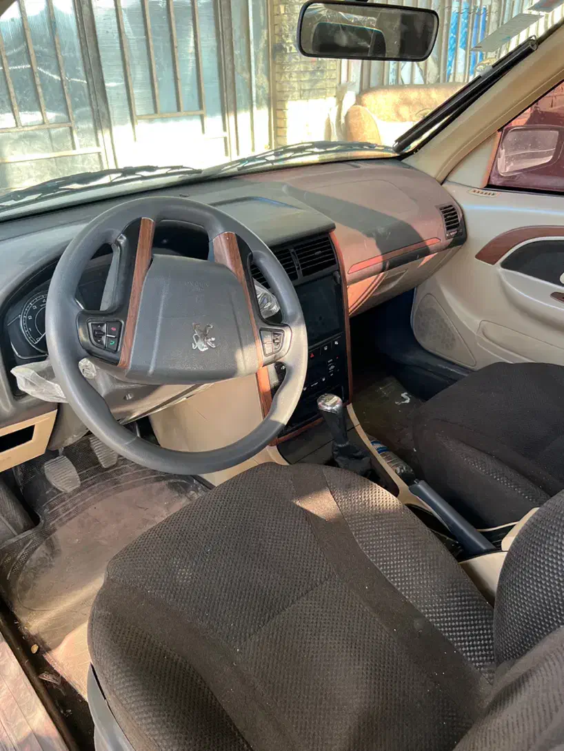 پژو پارس XU7P - 1402