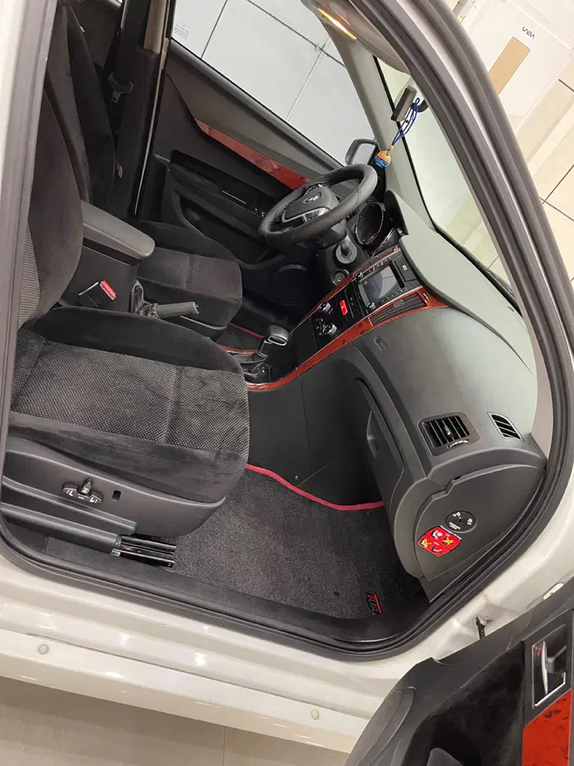 دنا پلاس توربو اتوماتیک - 1401