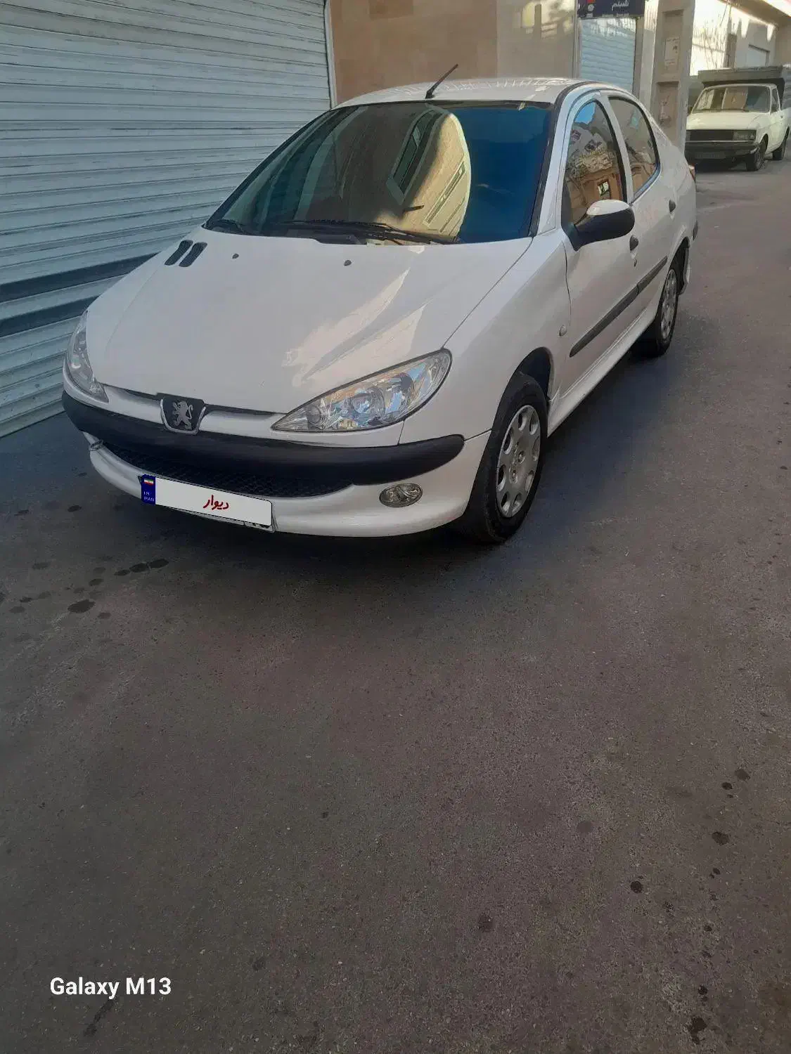 پژو ۲۰۶ صندوق دار v8 - 1393