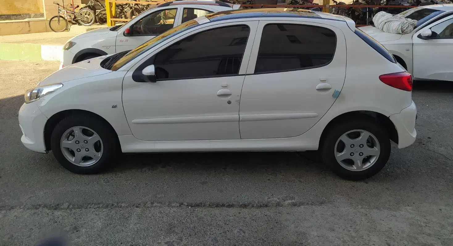 پژو 207 پانوراما دنده‌ای - 1402