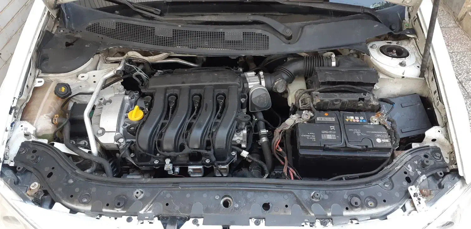 رنو مگان پارس خودرو 1600 E2 - 1391