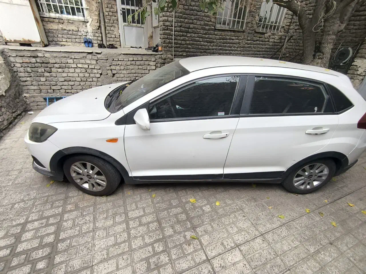 ام وی ام 315 هاچ بک اسپرت لاکچری - 1396