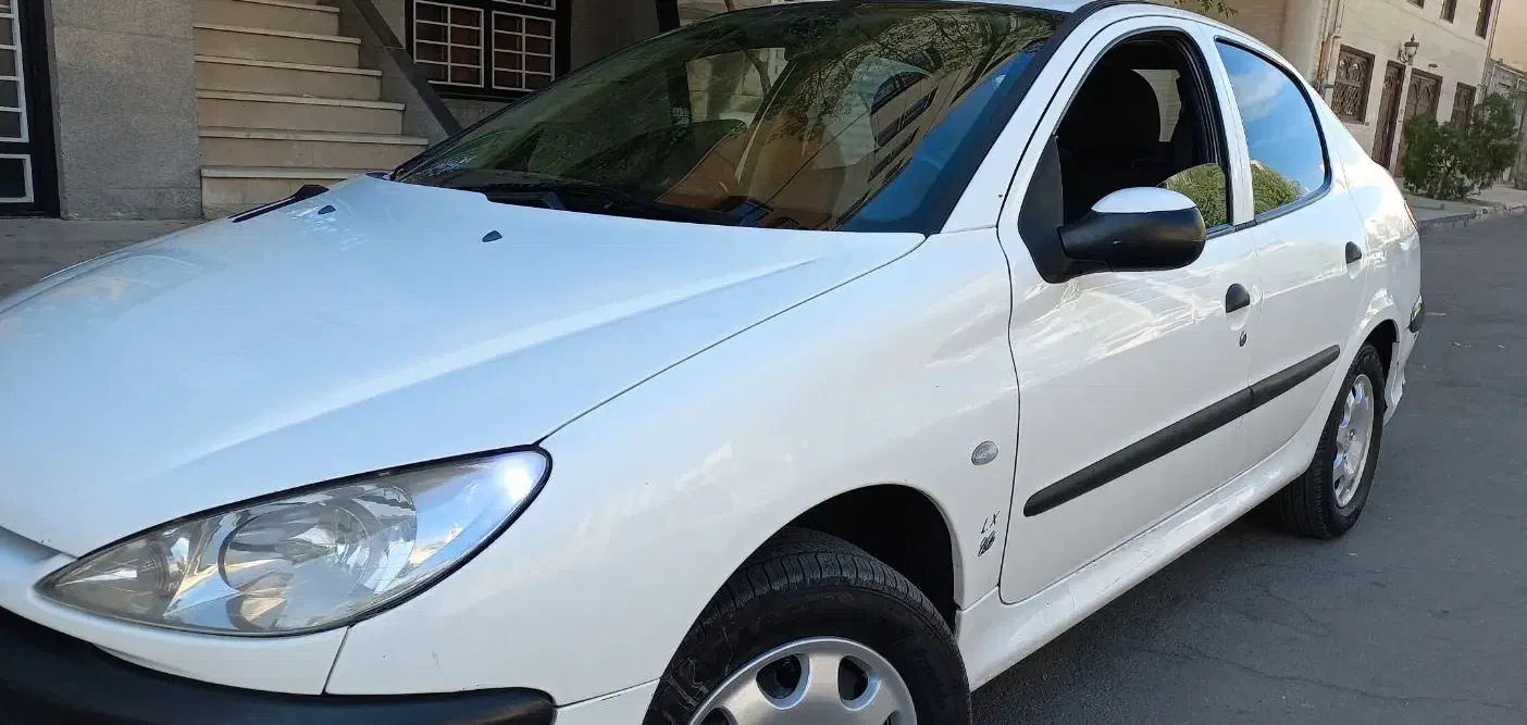 خودرو پژو، ۲۰۶ صندوق دار آگهی ann_20982659