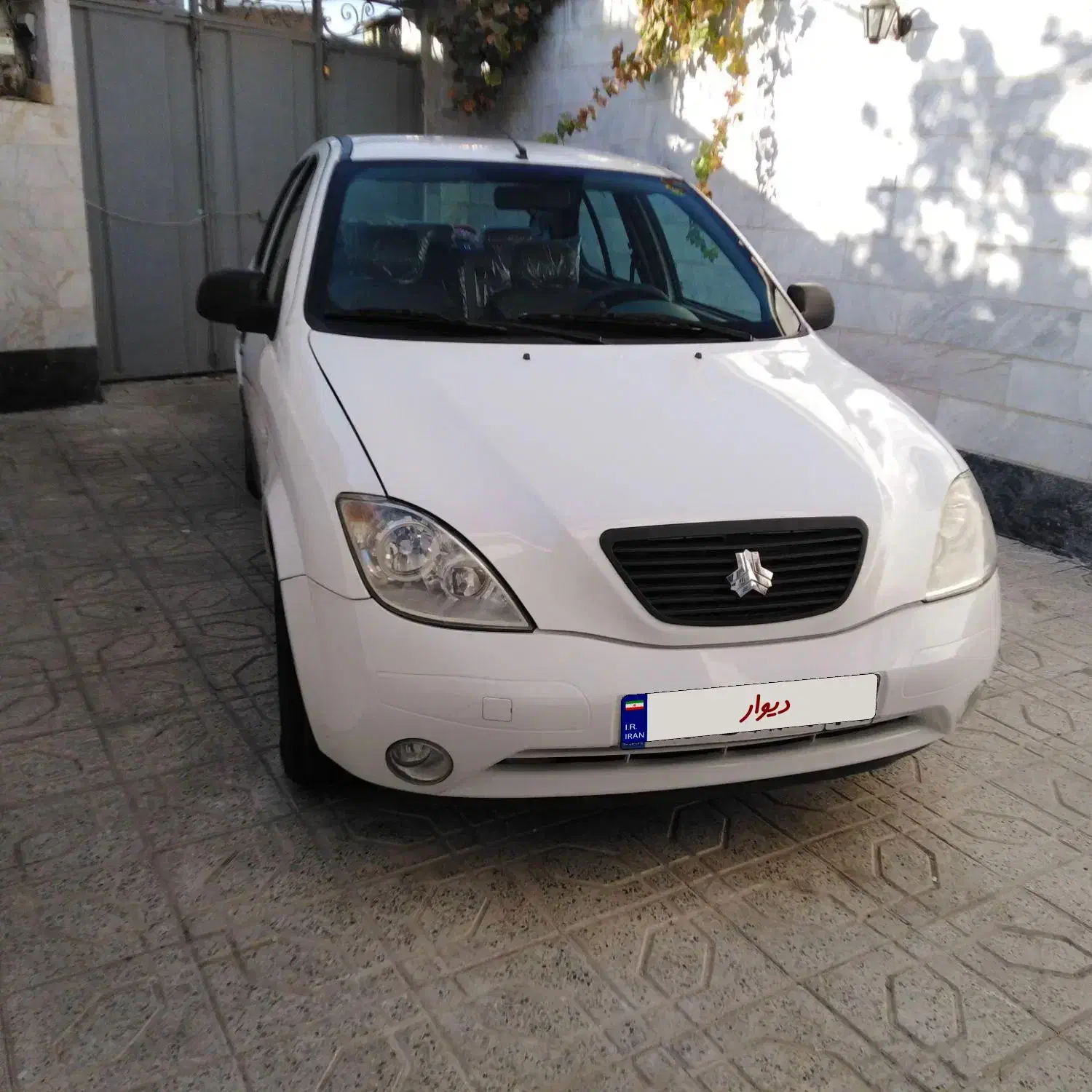 تیبا صندوق دار SX - 1400