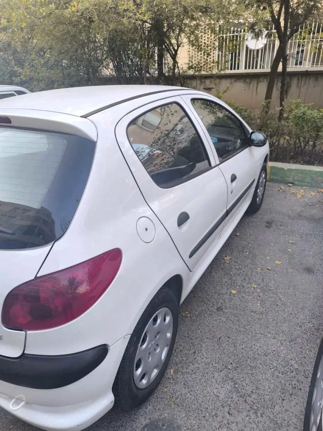 پژو 206 تیپ 2 - 1398