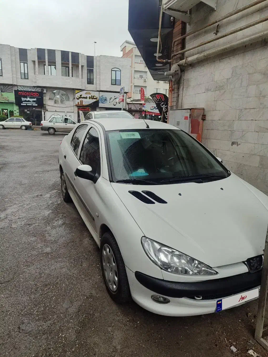 پژو ۲۰۶ صندوق دار v8 - 1397