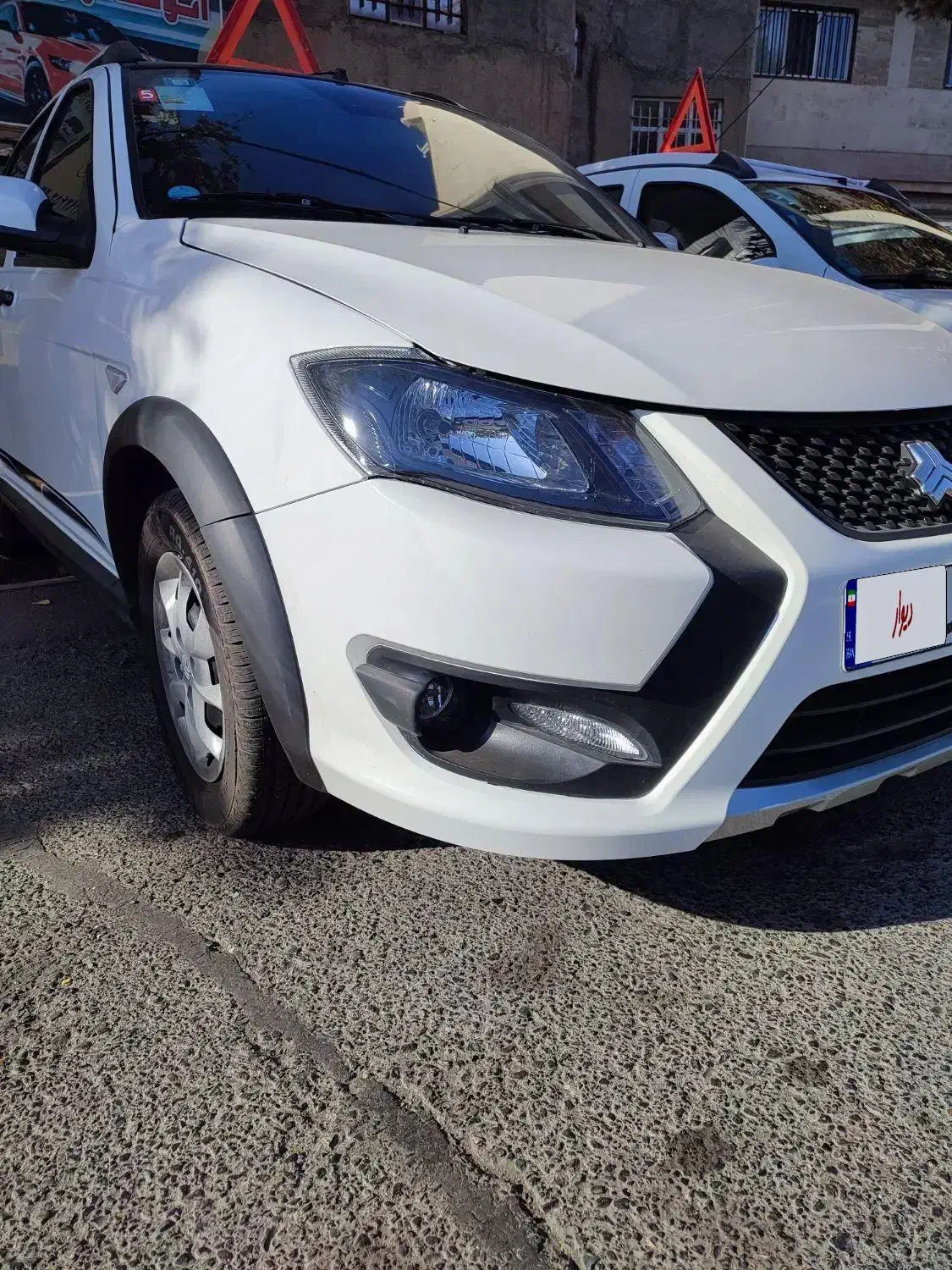 خودرو کوییک، R آگهی ann_20982792