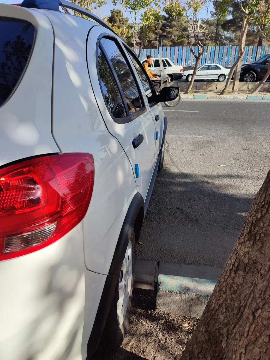 کوییک R دنده‌ای - 1404