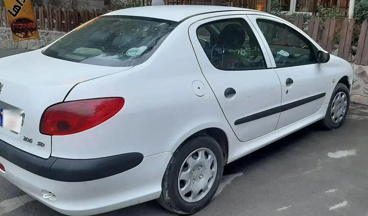 پژو ۲۰۶ صندوق دار v8 - 1396