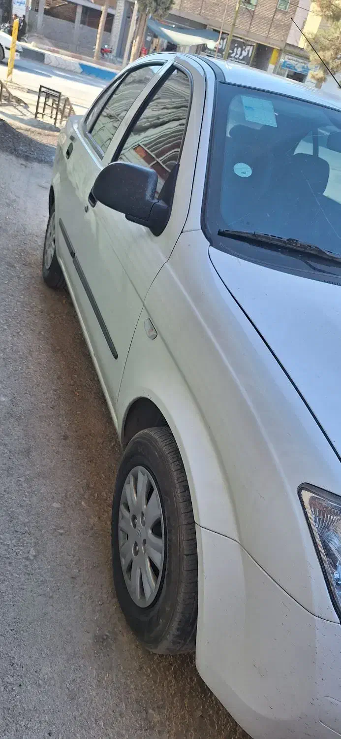 تیبا صندوق دار SX - 1400