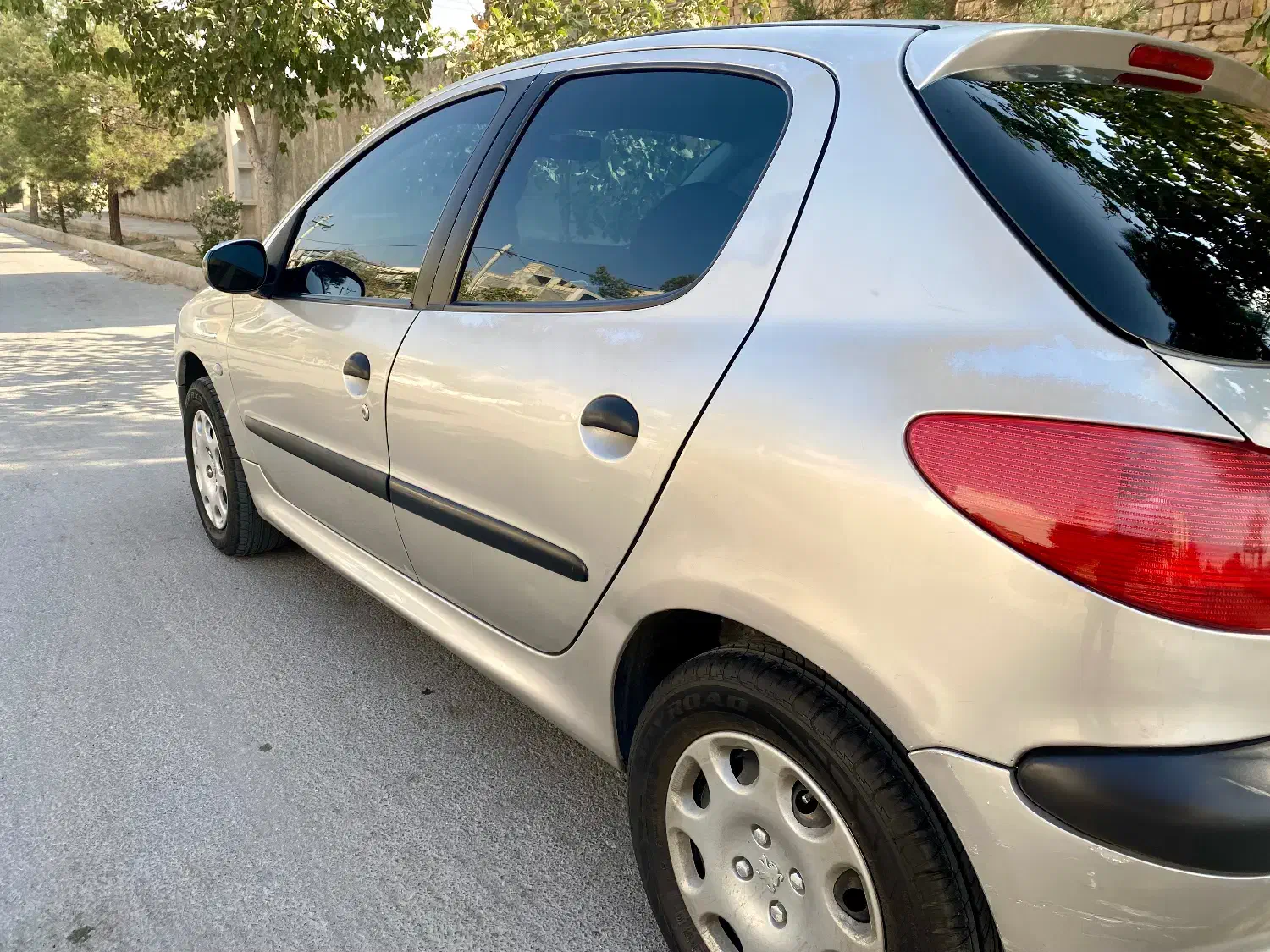 پژو 206 تیپ 2 - 1381