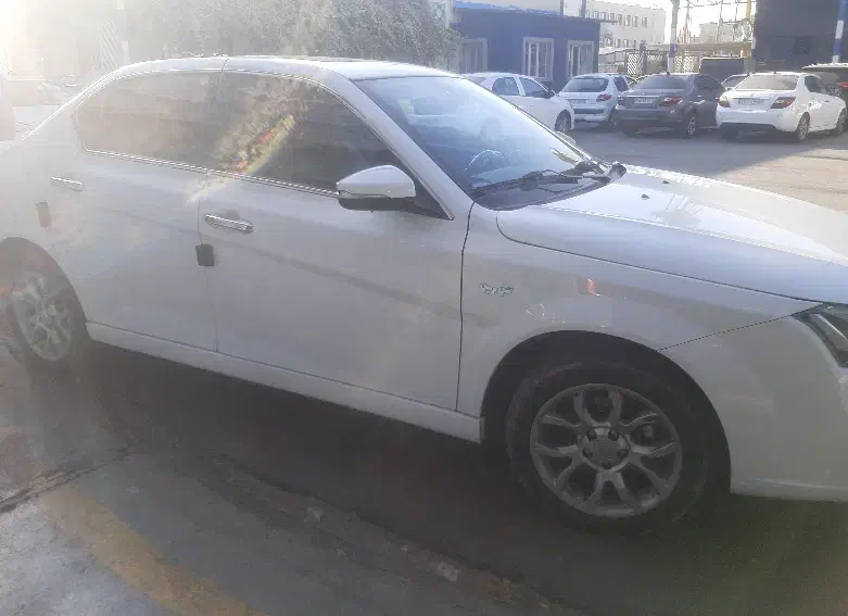 دنا پلاس توربو اتوماتیک - 1403