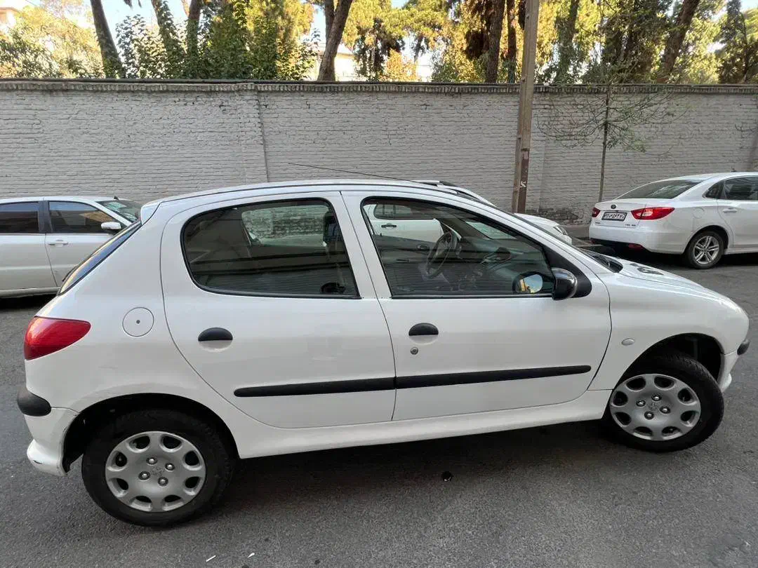 پژو 206 تیپ 2 - 1390