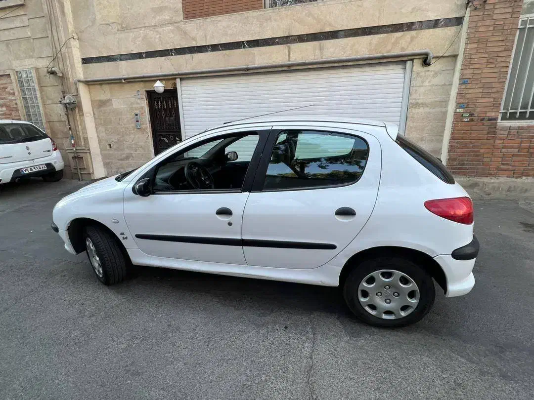 پژو 206 تیپ 2 - 1390