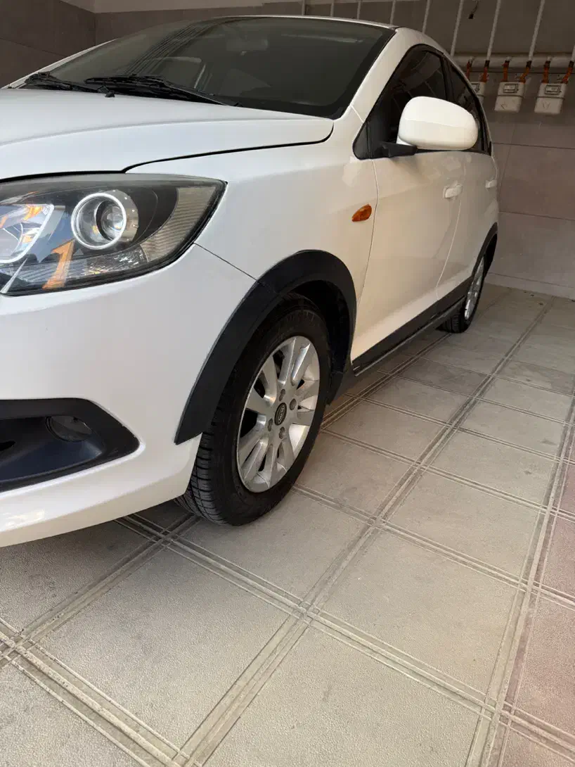 ام وی ام 315 هاچ بک اسپرت اکسلنت - 1395