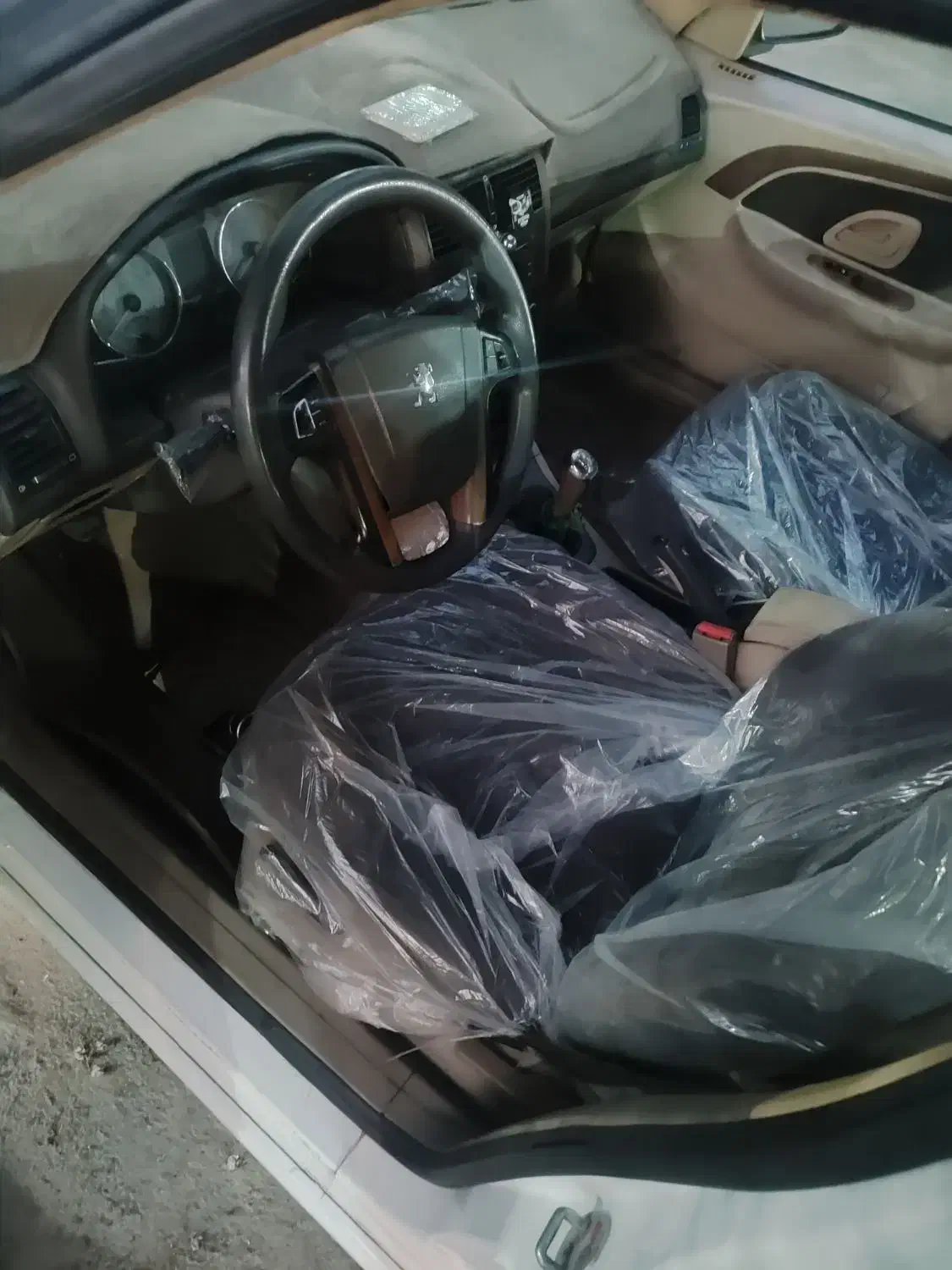 پژو پارس سال - 1395