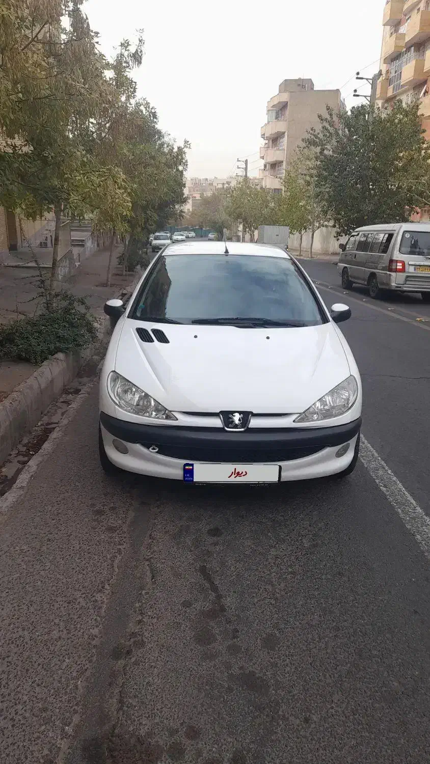 پژو ۲۰۶ صندوق دار v8 - 1399