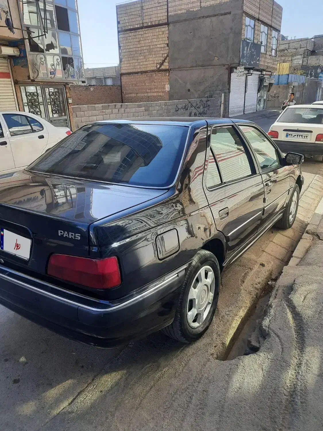 پژو پارس XU7P - 1401