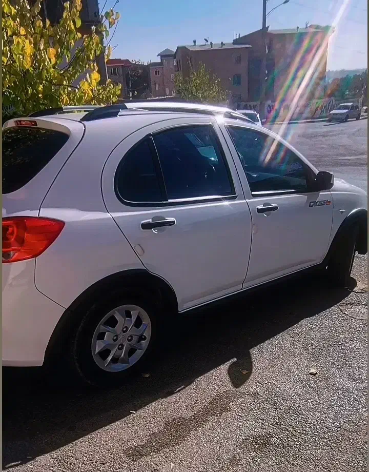 کوییک R دنده‌ای - 1403