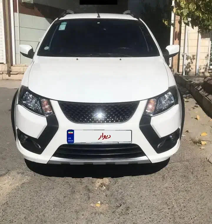 کوییک R دنده‌ای - 1403