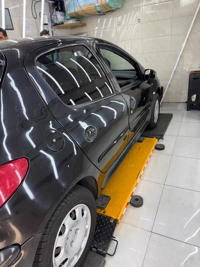 پژو 206 تیپ 5 - 1396