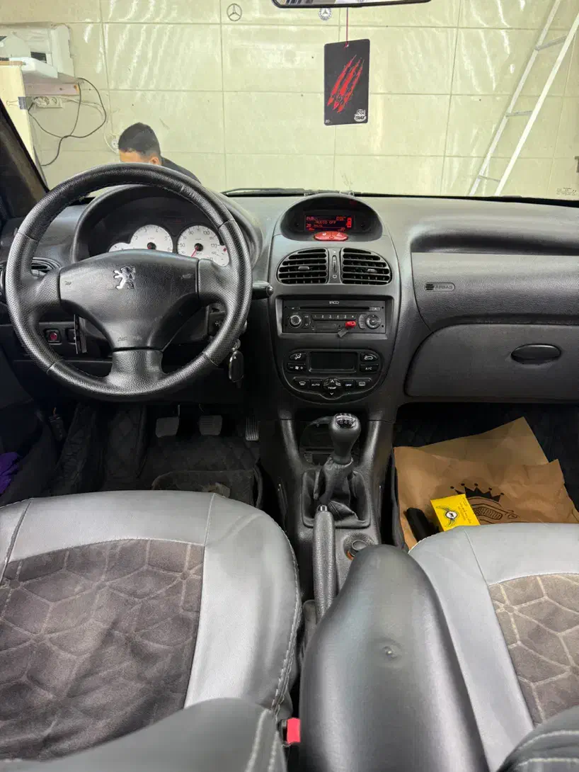 پژو 206 تیپ 5 - 1396