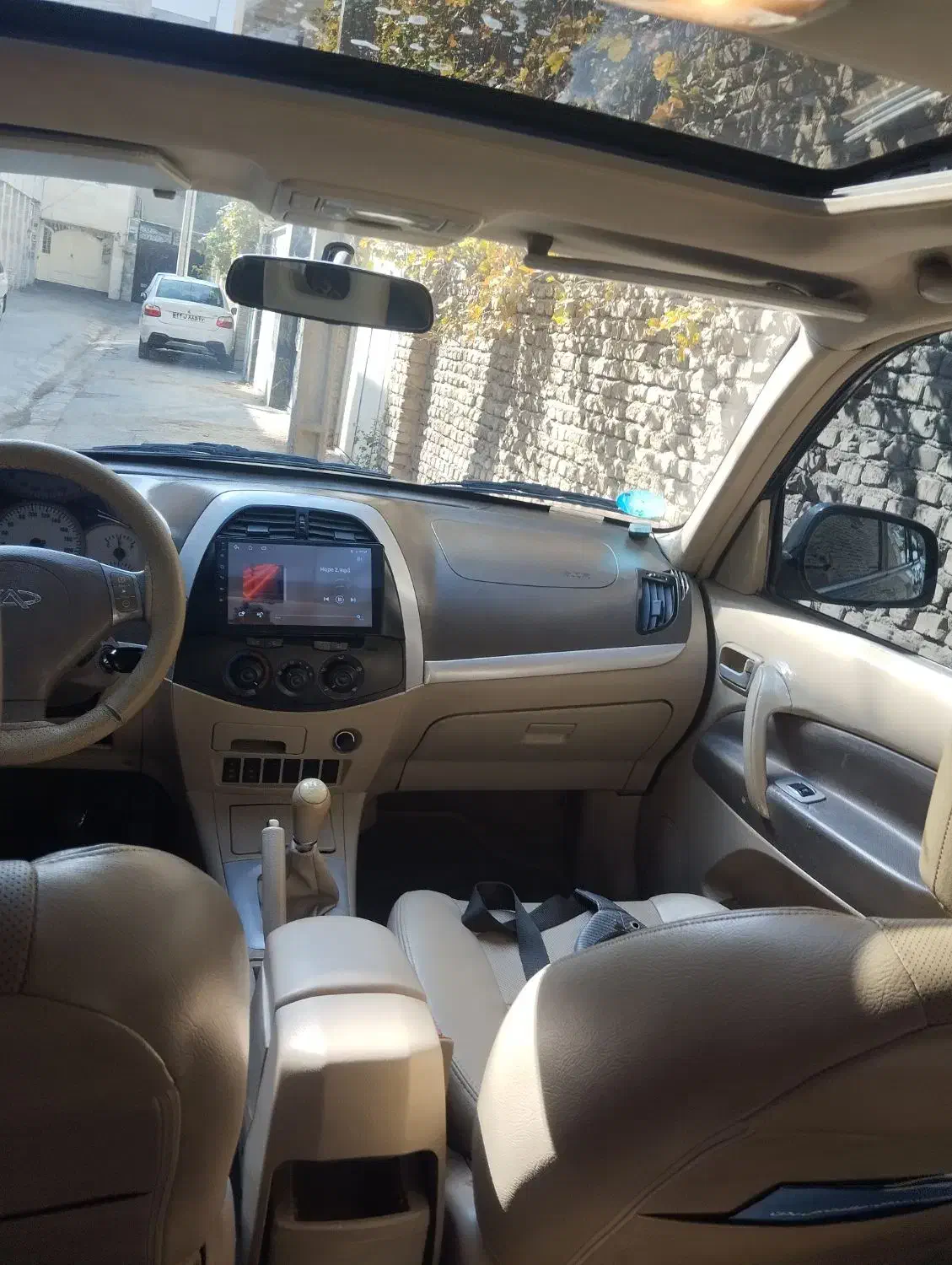 ام وی ام X33 دنده‌ای ساده - 1392