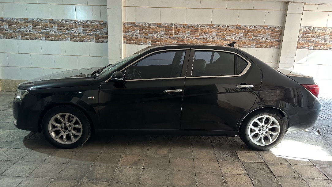 دنا پلاس توربو اتوماتیک - 1400